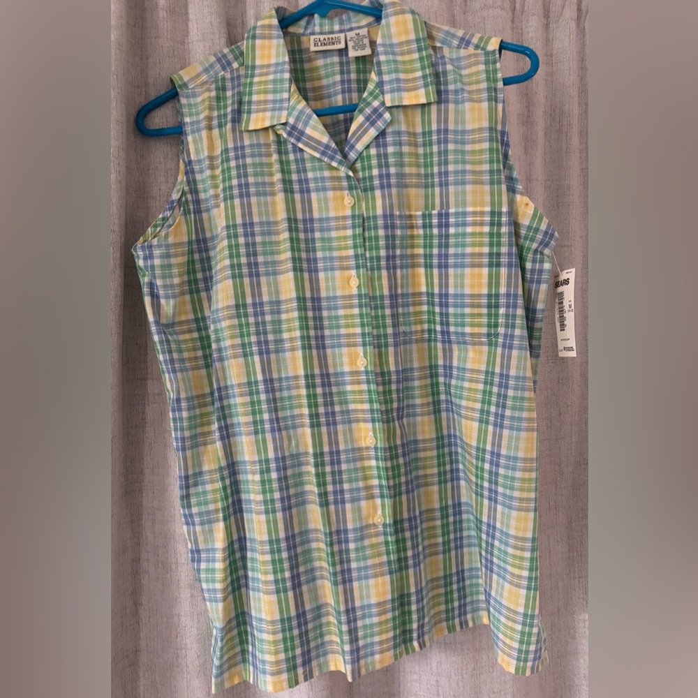 Classic Elements Women’s Plaid Sleeveless Shirt NWT Medium
